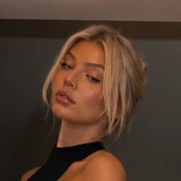 Iris van Hees, hoofdredacteur van TallGirlEra, een lange vrouw van 1,93 m